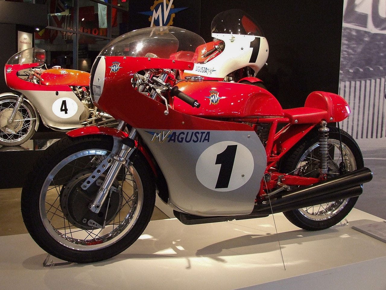 MV Agusta 80 ans