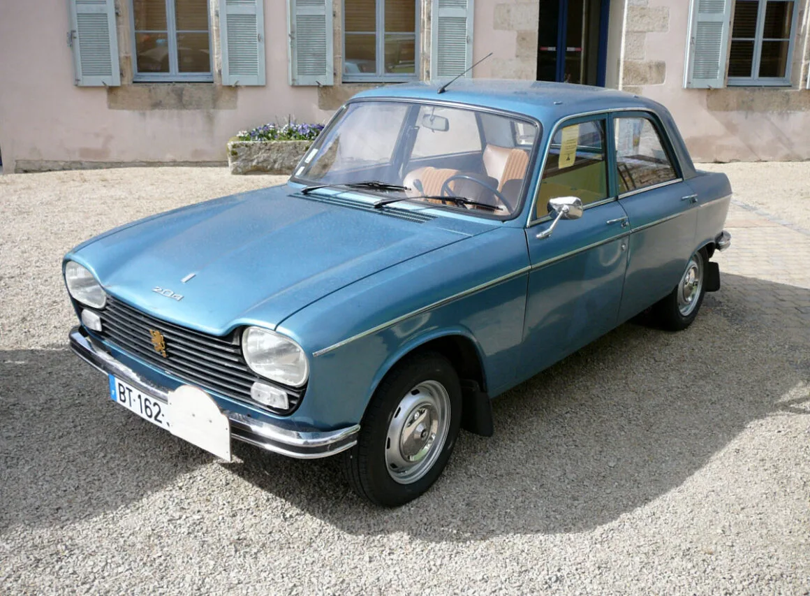 Peugeot 204