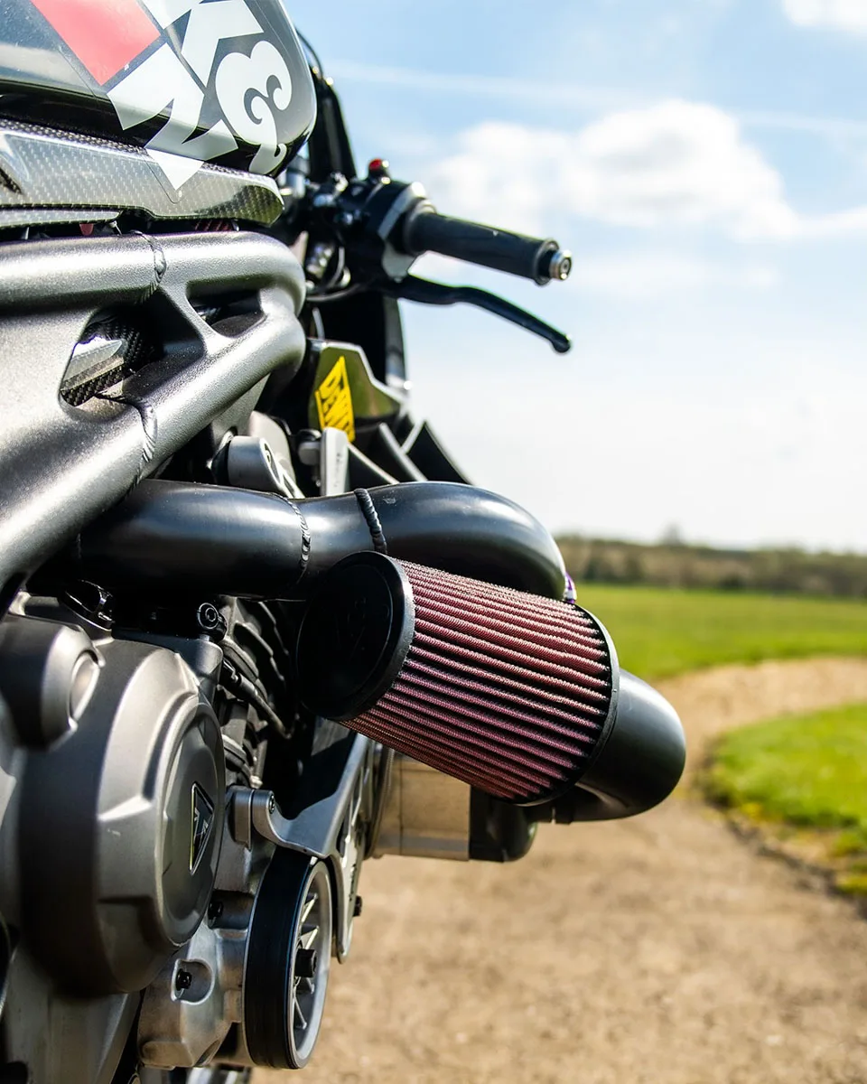 Speed Triple 1200 RR_002 Speed Triple 1200 RR