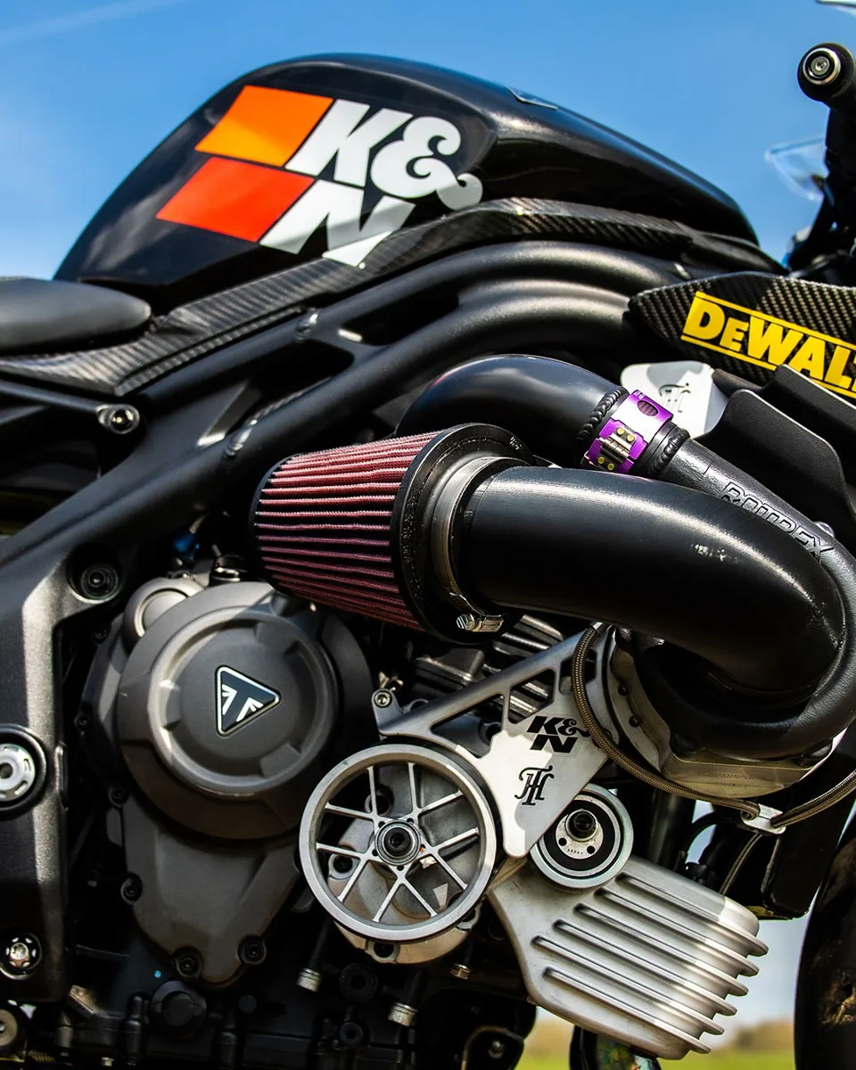 Speed Triple 1200 RR_003 Triumph Speed Triple 1200 RR